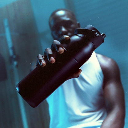 Gourde d'eau autonettoyante